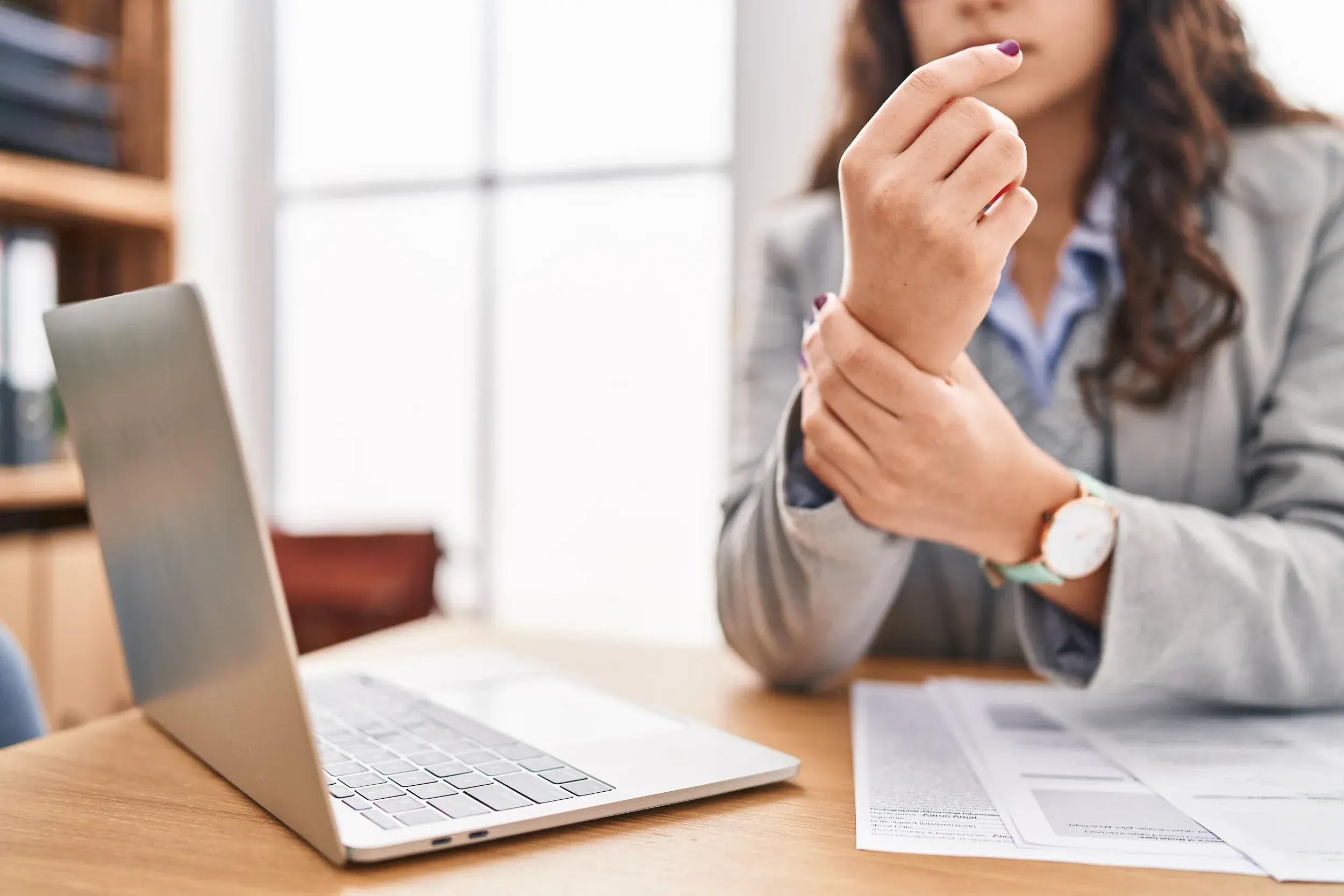 What Causes Wrist Pain?